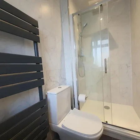 Modern Studio Apartment In Newcastle Upon Tyne Exterior photo